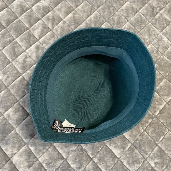 Kangol Bullet Hat (EUC) - Picture 7 of 10